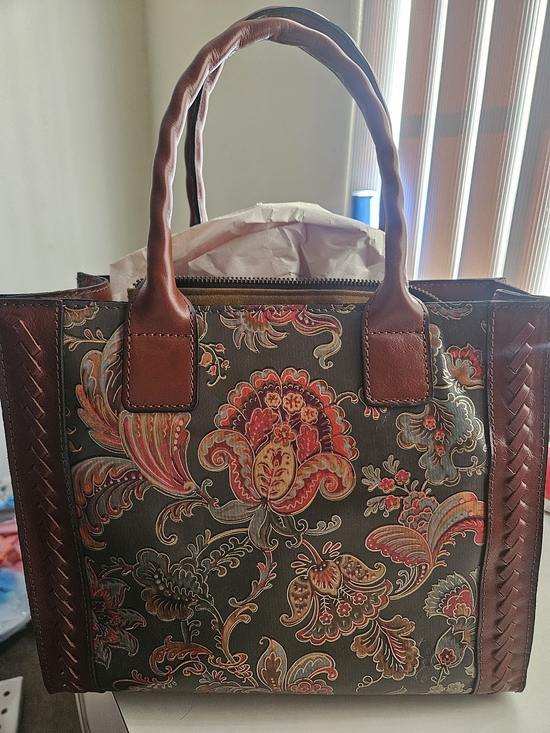 Patricia Nash Handbags - Patricia Nash Verona Italian Floral Paisley Tote Handbag NWOT